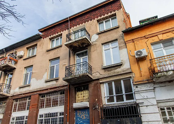 Serdika Loft - Central Sofia Studio